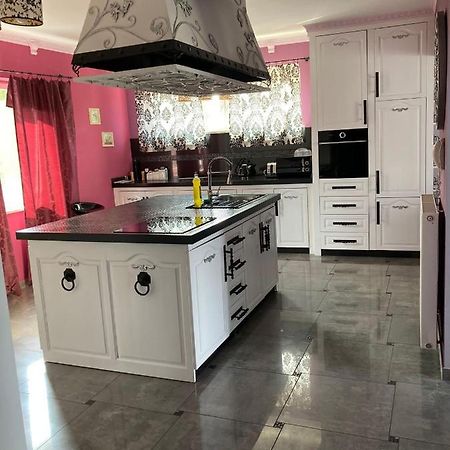 Apartmany Sabinovska Prešov Buitenkant foto